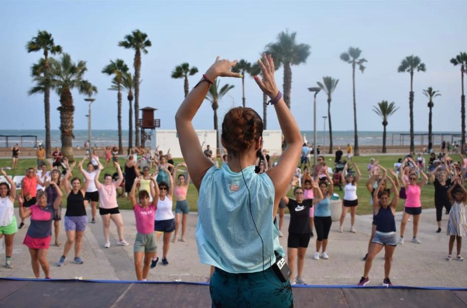 Lydia V.C., instructora de baile online y fitness, fundadora de Lydia Movement